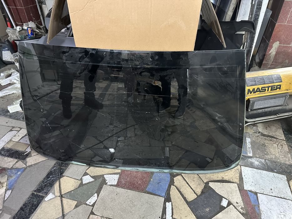 Запчасти на w140