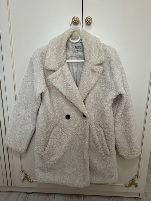 Бежево палто