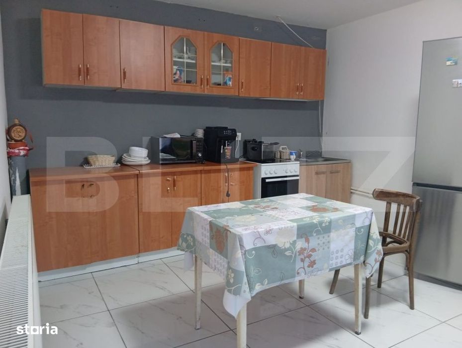 Casa de vanzare, 120 mp, zona Ivanesti, comuna Livezeni