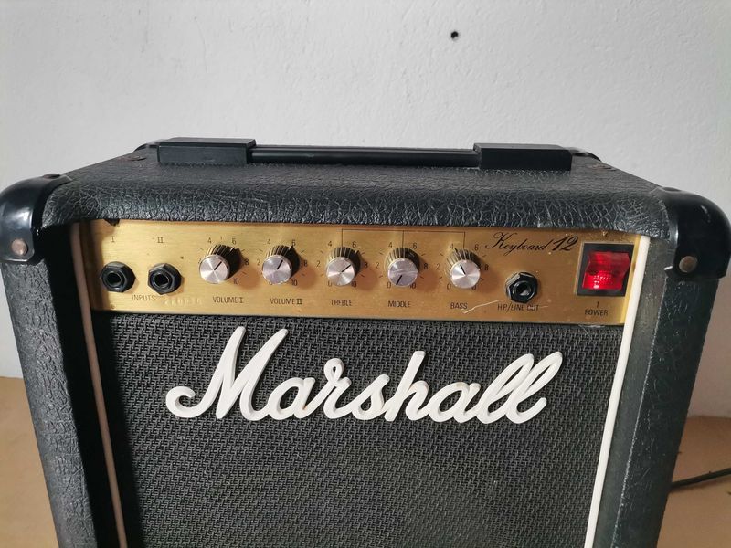 Кубе - Marshall keyboard 12