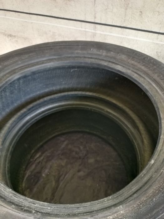 Продам шины б/у 205 55 R16