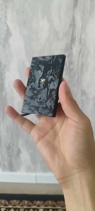 Продам картхолдер кованый карбон