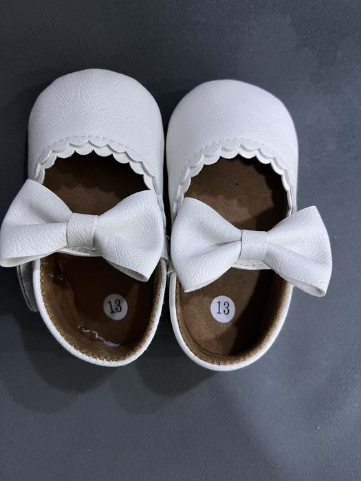 Пинетки на девочку нарядные