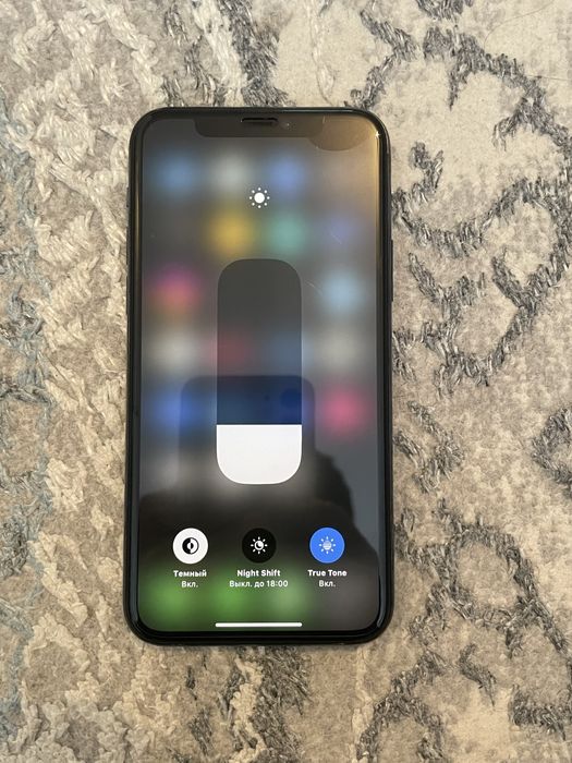 Айфон 11 про.       .