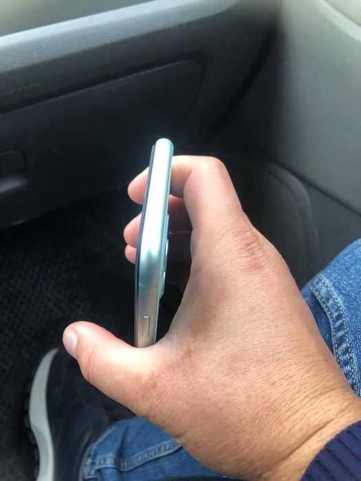 Продаю Айфон 11 свое . В хорошем состоянии  Можно обмен н