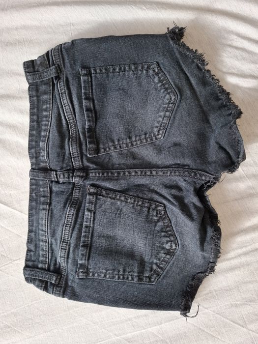 Дамски къси панталони