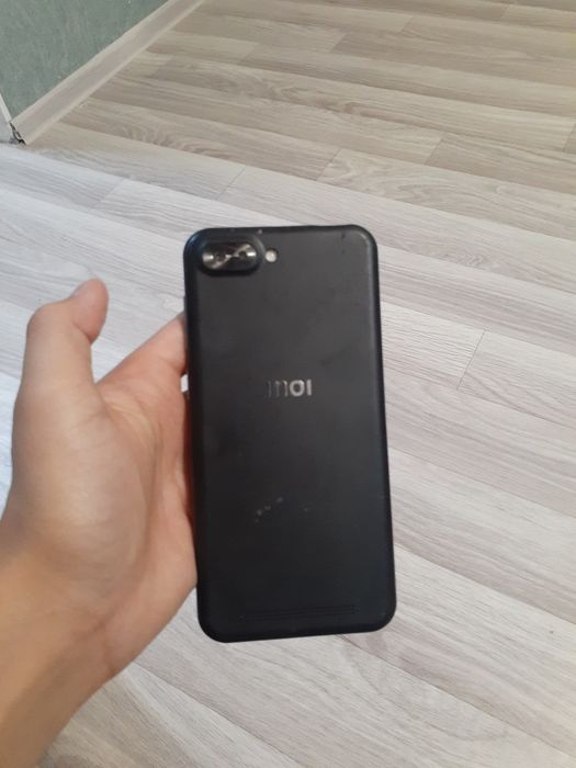 Телефон иной старый