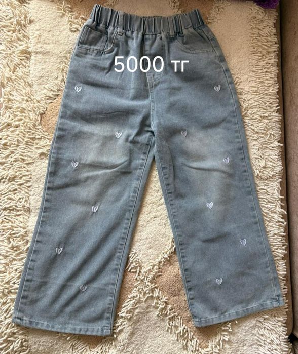 Продам одежду на девочку 7-9 лет. Рост 130-145