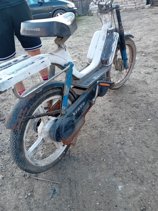 Moped Piaggio bravo 49cc DEFECT PREȚ 550 neg.