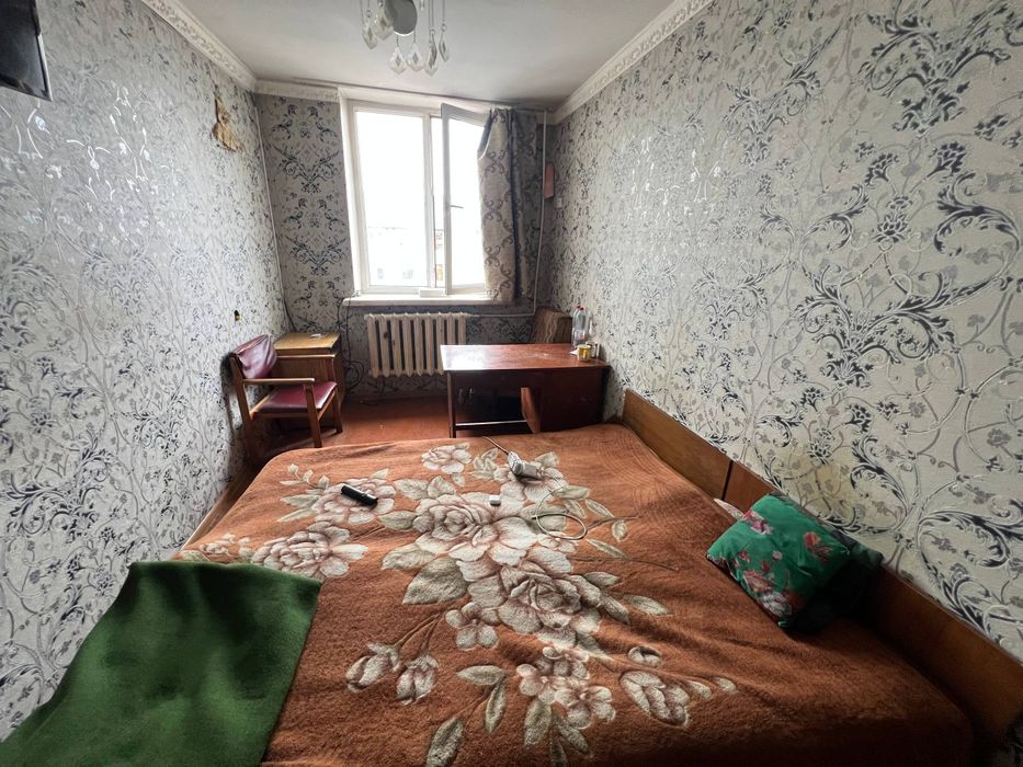 Срочно Продаётся Квартира Старый Ремонт Чиланзар1