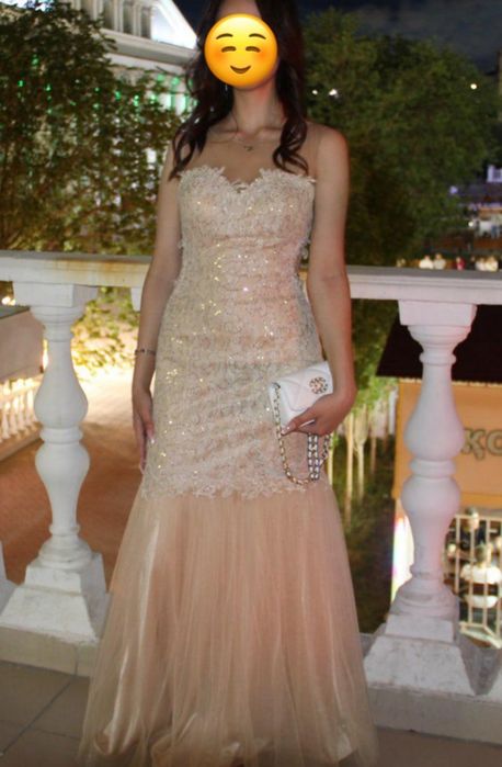 Вечернее платье,можно на выпускной