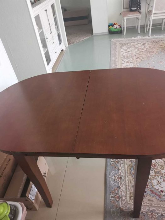 Продам стол(Малайзия)