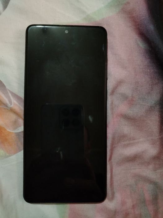 Samsung a 71  6/128 gb