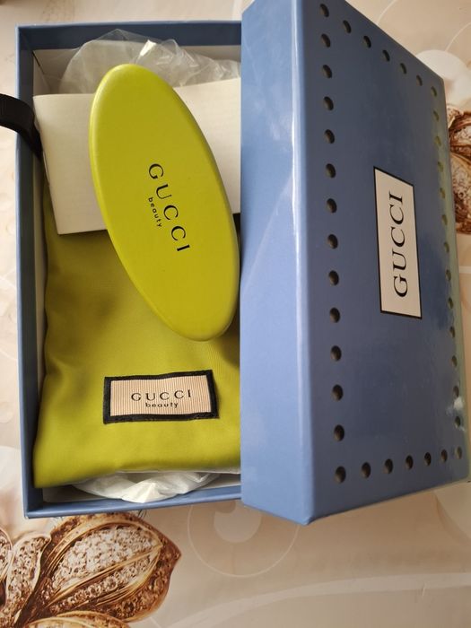 Perie de păr Gucci