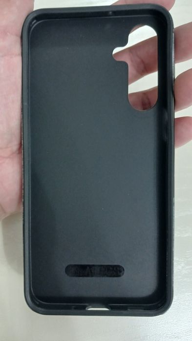 Продам чехол на самсунг а16