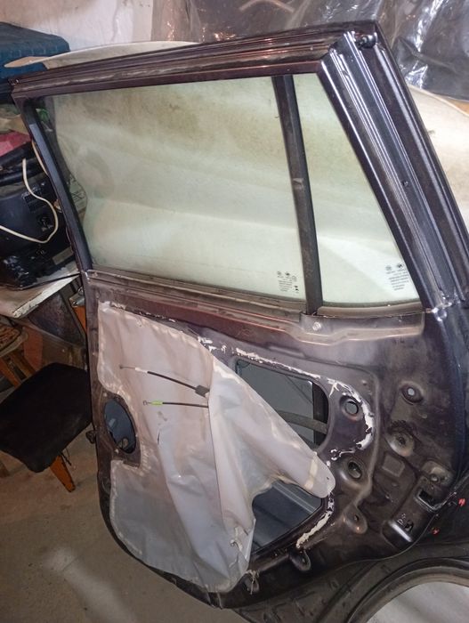 Продам обшивка двери JAC