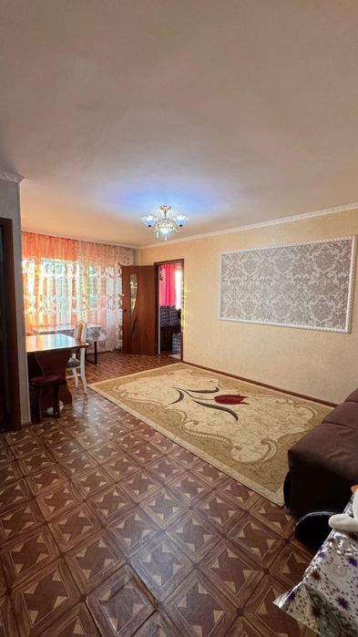 Продаёться 2 комнатная квартира