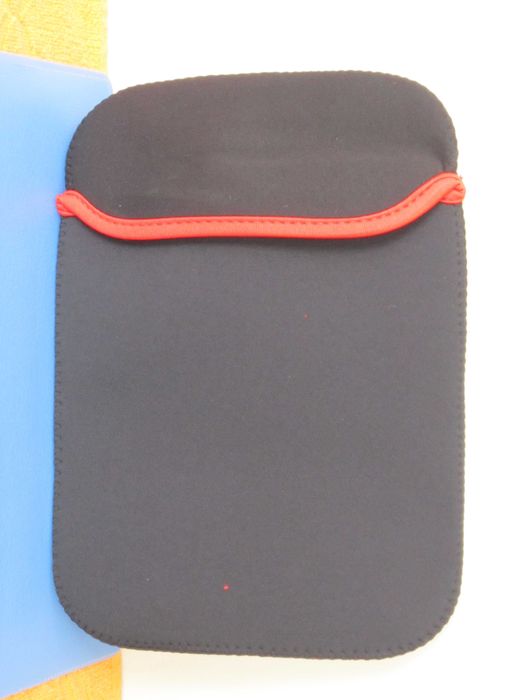 Чехол для планшета 10 дюймов.