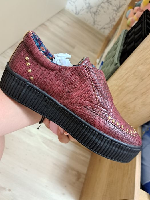 Pantofi de damă.