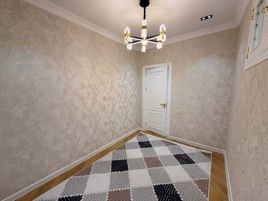 3х комнатная квартира на 6 этаже 98кв/м, в Самарканде