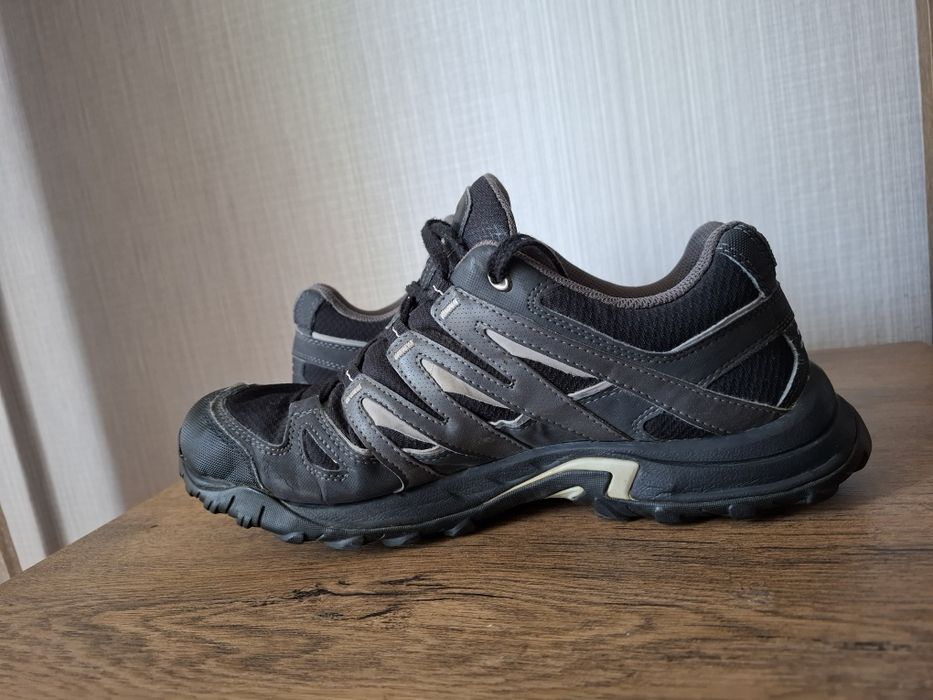 Salomon gore tex обувки 43 номер.