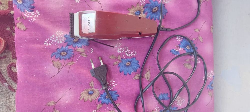 Продам машинку для стрижки волос