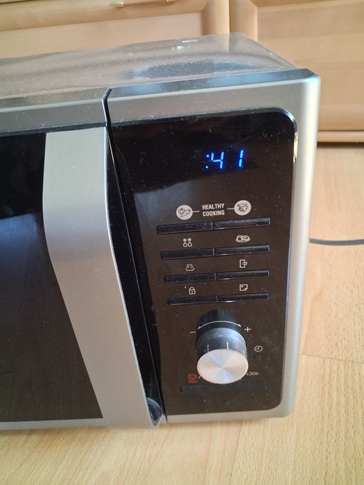 Cuptor microunde SAMSUNG MS23F301TAS, 23l, 800W