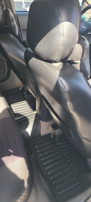 Чехол и полики для автомобиля Кобальт