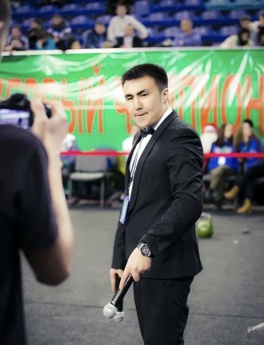 Тамада 45.000тг + музыкант