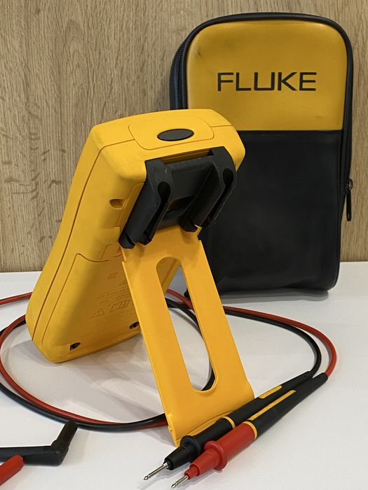 Fluke 789 ProcessMeter — новый мультиметр-калибратор