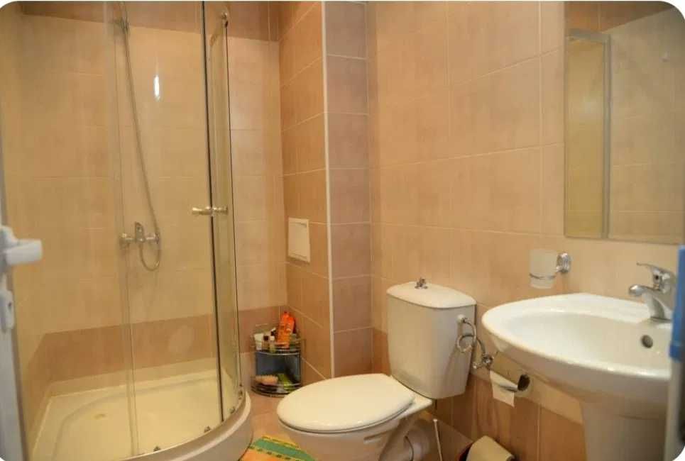 Дава се под наем Двустаен апартамент в Свети Влас - 63 кв.м за 300 € - Снимка #1