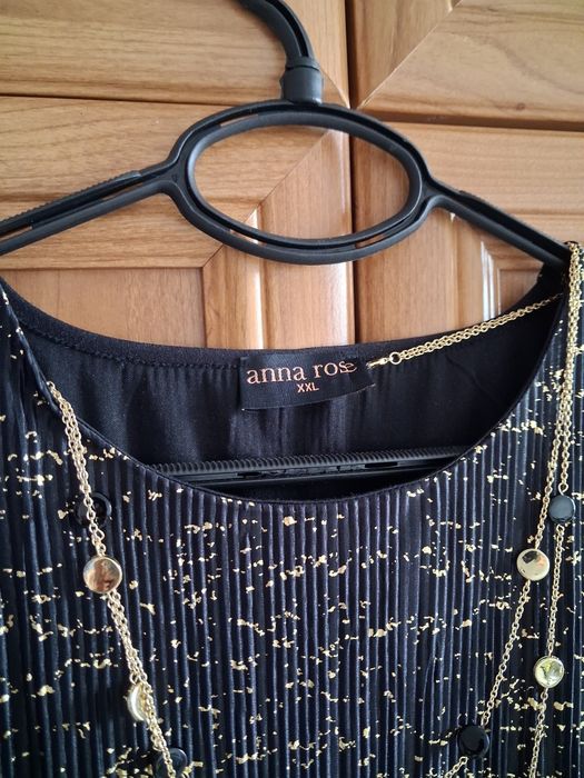 Bluza eleganta dama cu inserții aurii