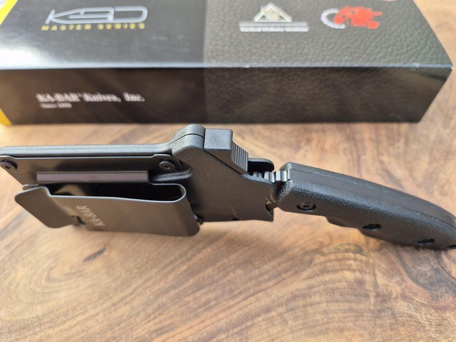 Нож KA BAR Hinderer 2485 с фиксирано острие,фултанг  с  кания