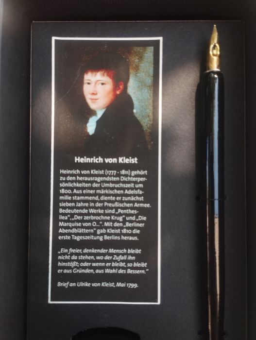 Комплект с фонтанна писалка и мастило посветена на Хайнрих фон Клайст