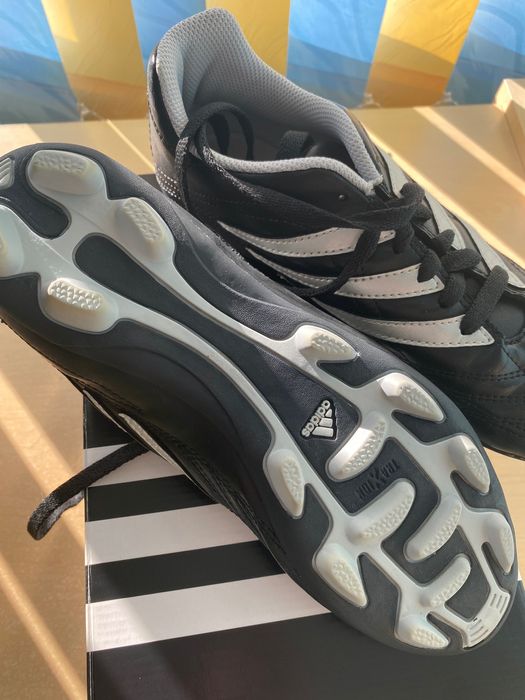 Оригинални бутонки Adidas