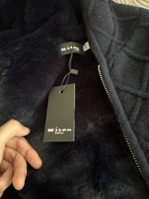Kiton кардиган