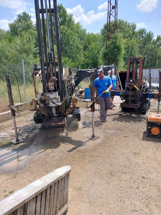 Сондажи за вода в цялата страна