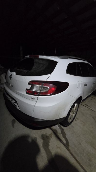 Vând renault megane 3 1.9