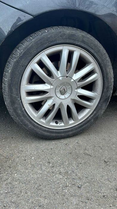 Рено лагуна 3 2.0 на части