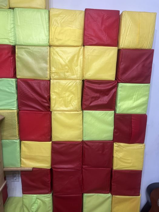 поролоновые кубики 25*25 см