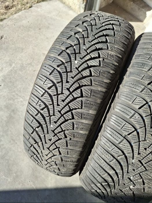 2 Anvelopele de iarnă 205 60 r16 Goodyear