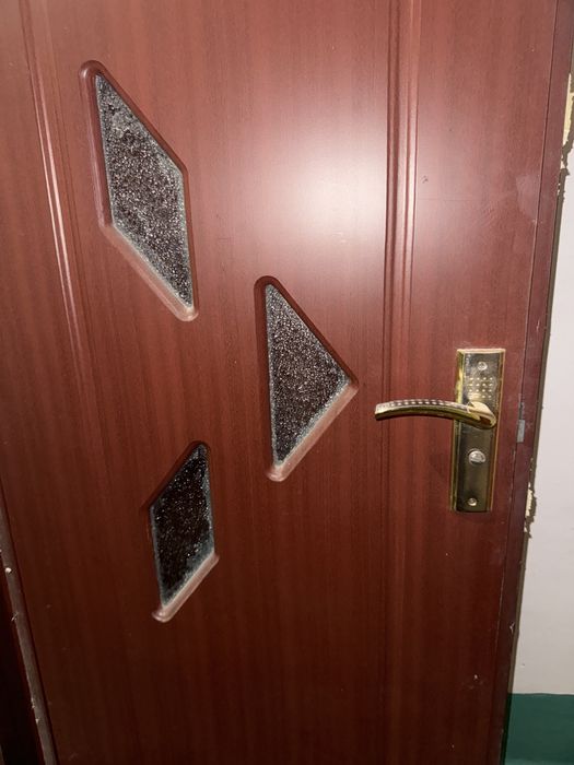 2 ДВЕРИ не дорого