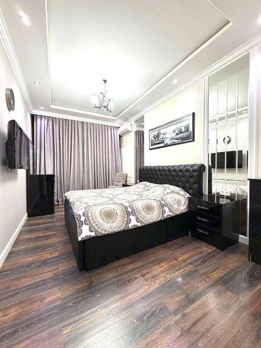 Darkhan Avenue Продается 3 комнатная квартира ремонт Дархан