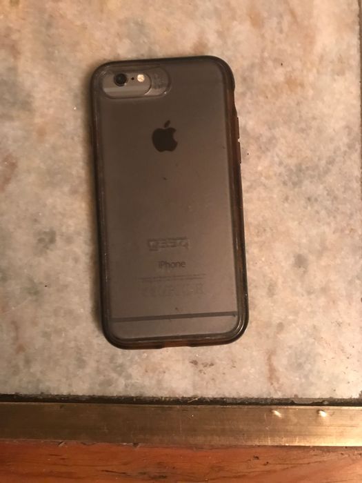 IPhone 6 64 Gb сребърен