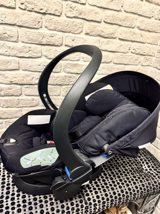 Stokke izi sleep by be Safe автолюлька