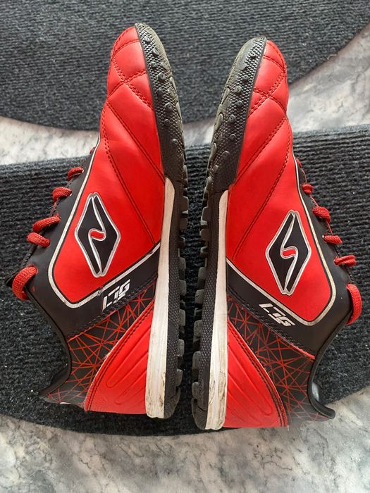 Футболни стоножки