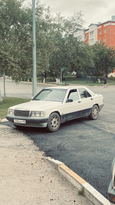 Продам мерса w201
