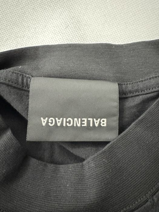 Balenciaga Free styling tips