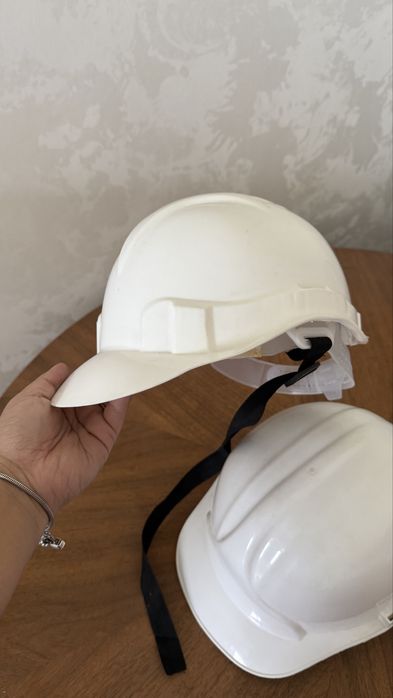 Строительные каски 2 бу Алматы