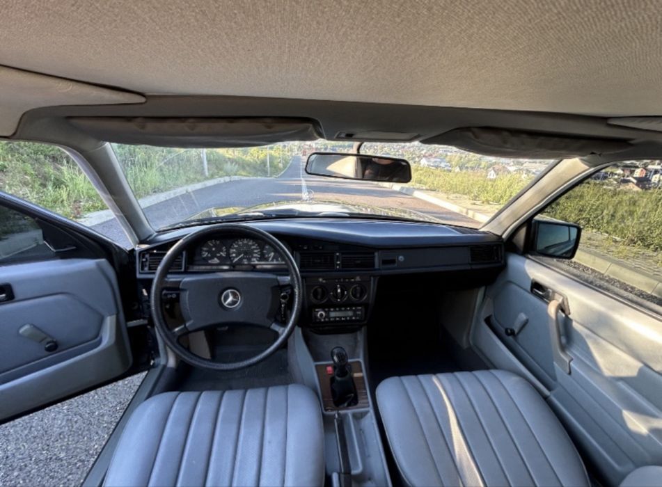 MERCEDES-BENZ 190 1985 — imagine 4